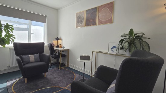 Room 13 - Therapy Room Rental Hackney